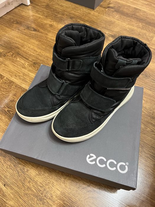 Ecco 35p. Чоботи, ботинки зимние для дівчінки