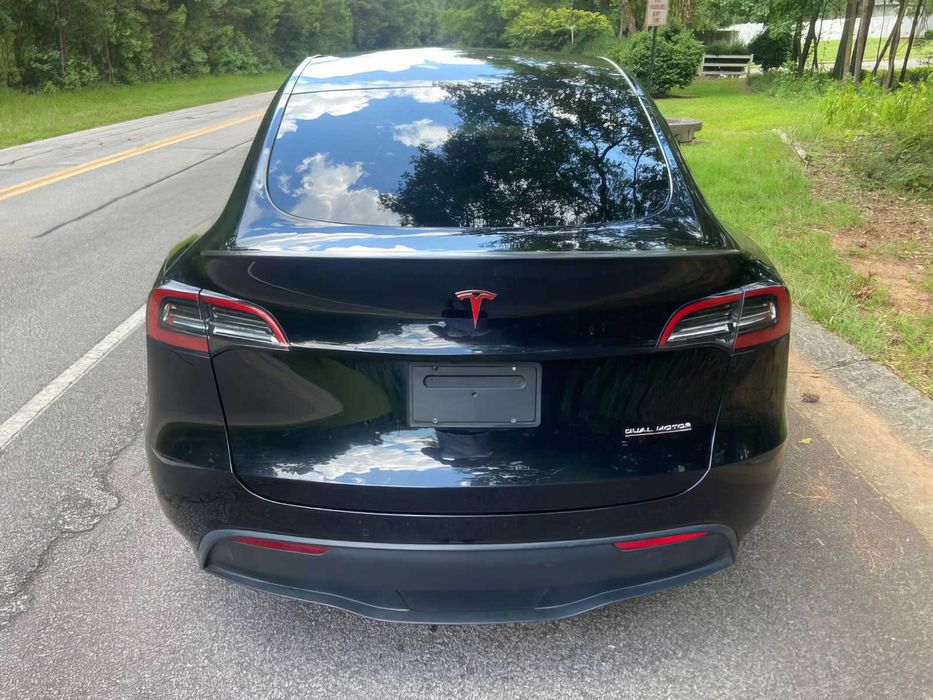 Tesla Model Y Performance      2022