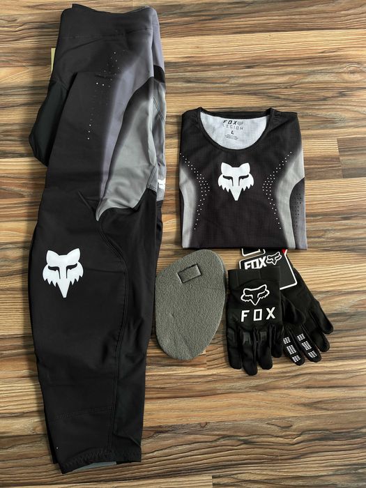 Strój FOX MX Flexair Infinite Black Grey