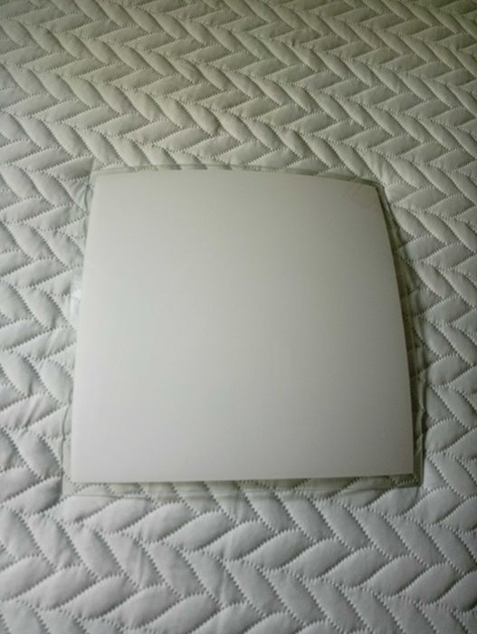 Candeeiro NOVO para  quarto ou corredor
