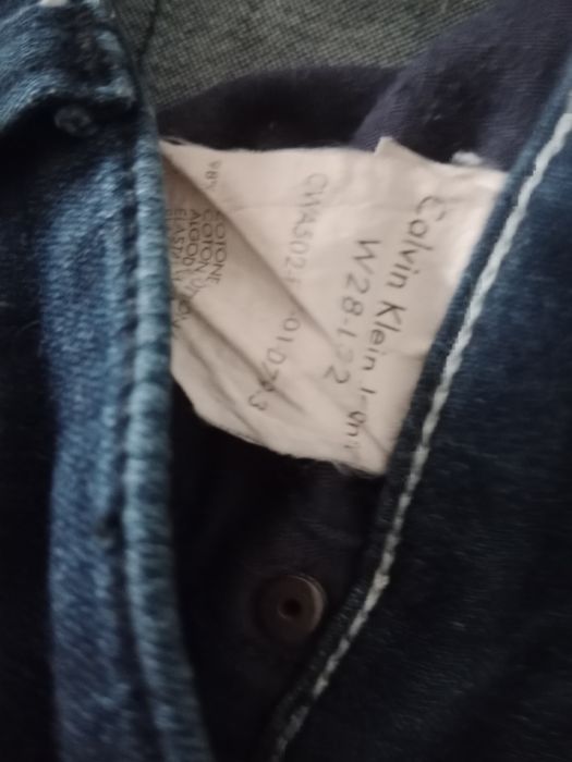 Calvin Klein S M 28 32 jeansy spodnie jeansowe granatowe