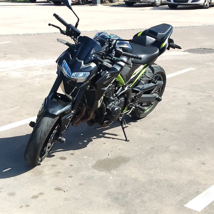 Kawasaki Z900 12/21