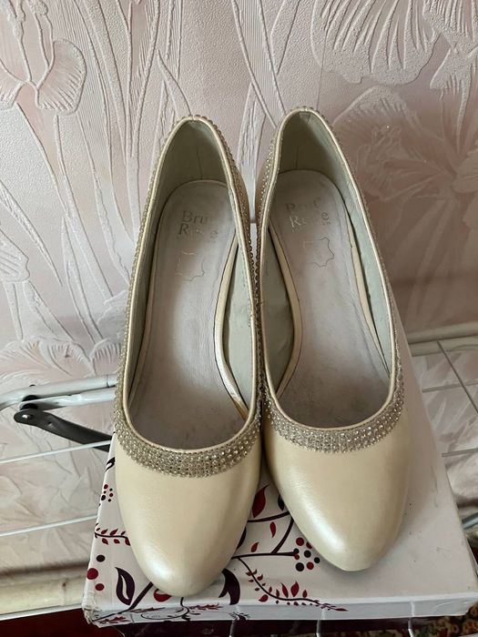 Туфлі жіночі brut