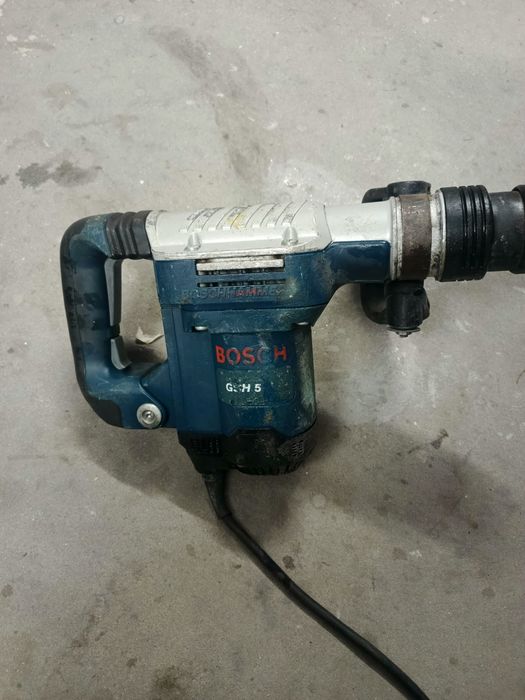 Młot udarowy Bosch GSH 5 E