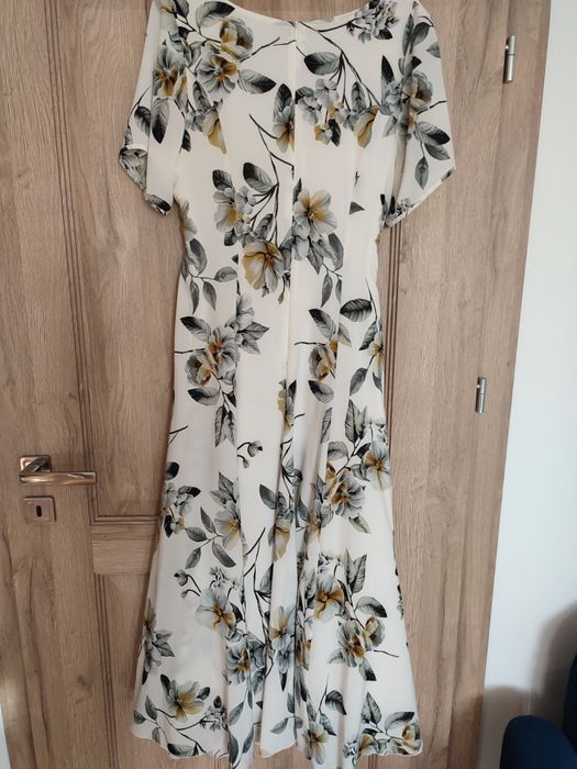 Elegancka sukienka