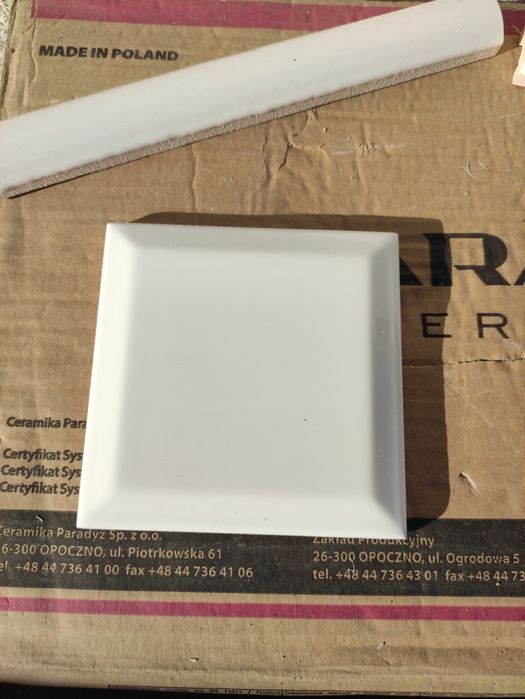 Kafelki Paradyż Tamoe Bianco 37sztuk