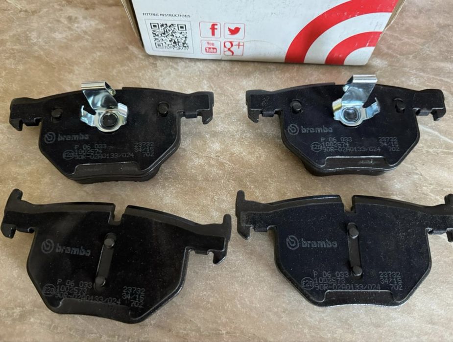 Оригінальні гальмівні колодки  «brembo» на BMW
