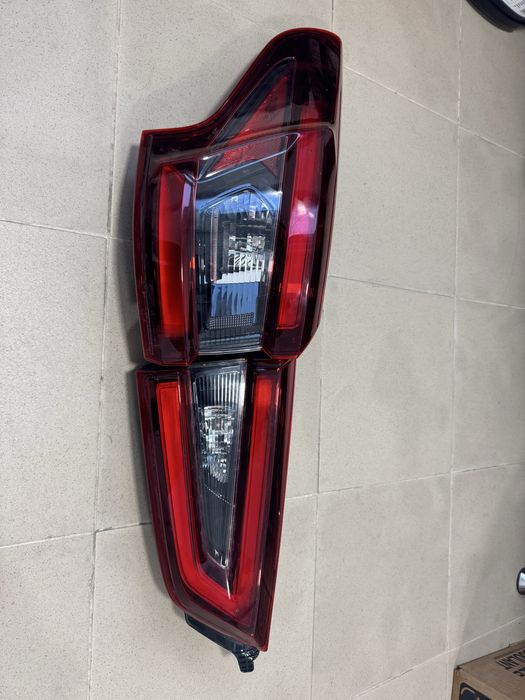 Фара зад nissan rogue sport lift 2021