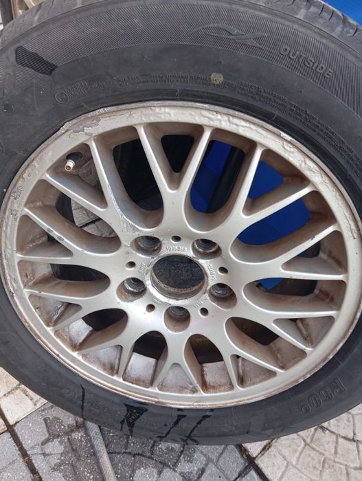 Jante 16 com pneu BMW 320