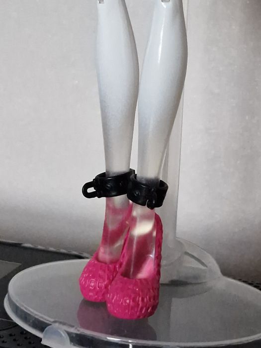 Монстер хай Спектра