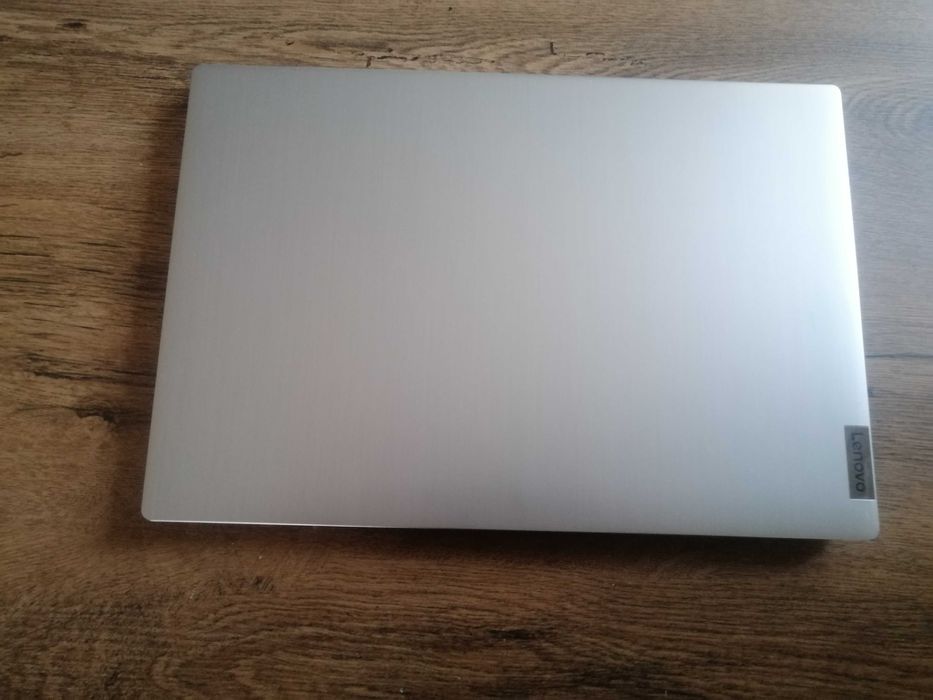 Laptop Lenovo mało używany