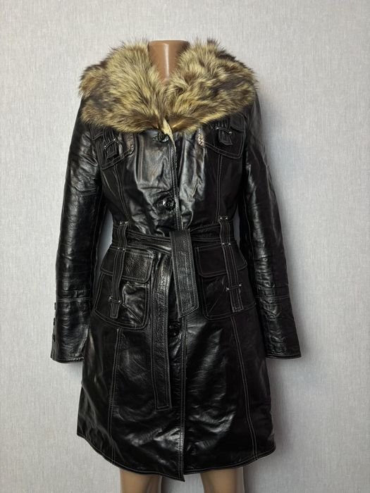 Жіноче шкіряне пальто / дублянка