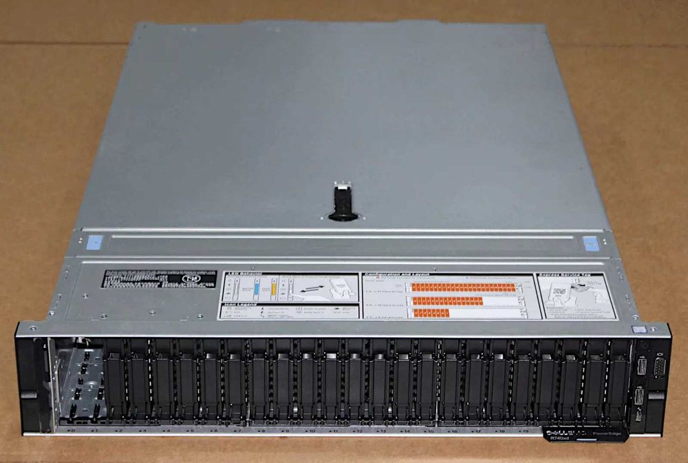 28 x Discos 2.5" | DELL R740XD | 2 x Intel GOLD 6140 | 128GB DDR4