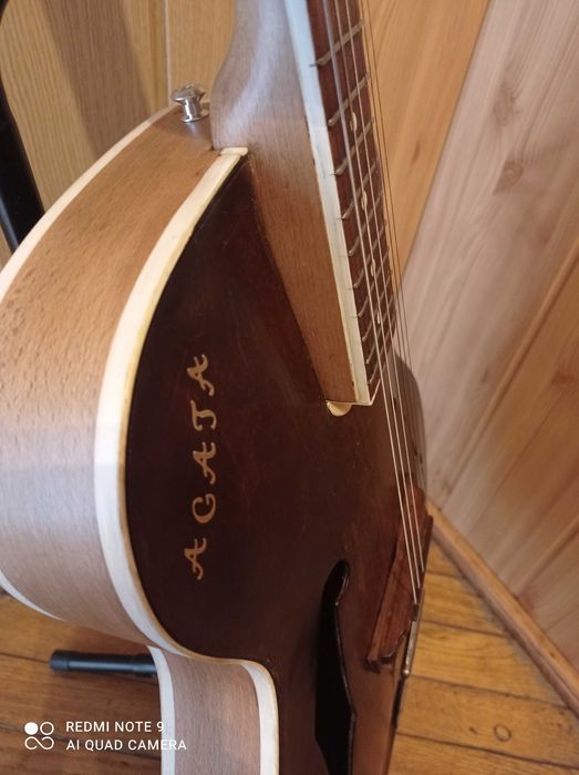 Gitara skrzypcowa Defil sprzedam zamienie