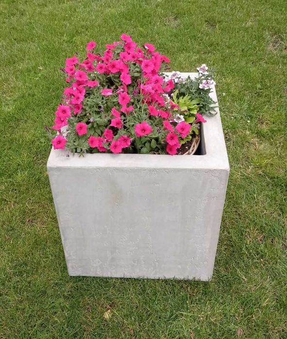 Termodonice, Donice styropianowe, Donice betonowe