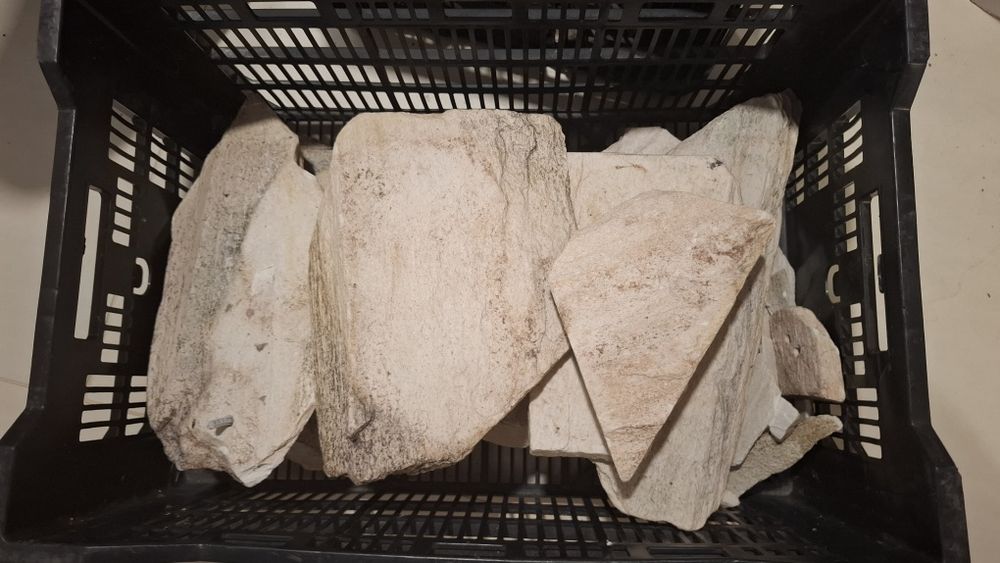 Kamienie piaskowiec do akwarium