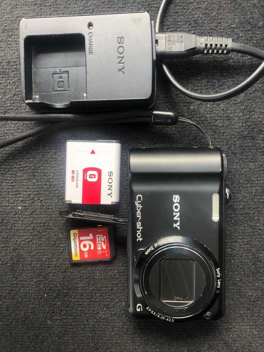 Sony Cyber-shot DSC-H55