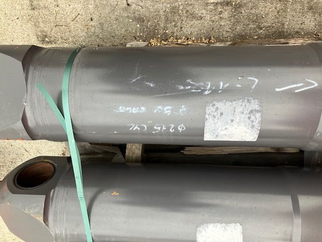 CYLINDER HYDRAULICZNY nowy 200 mm średnica