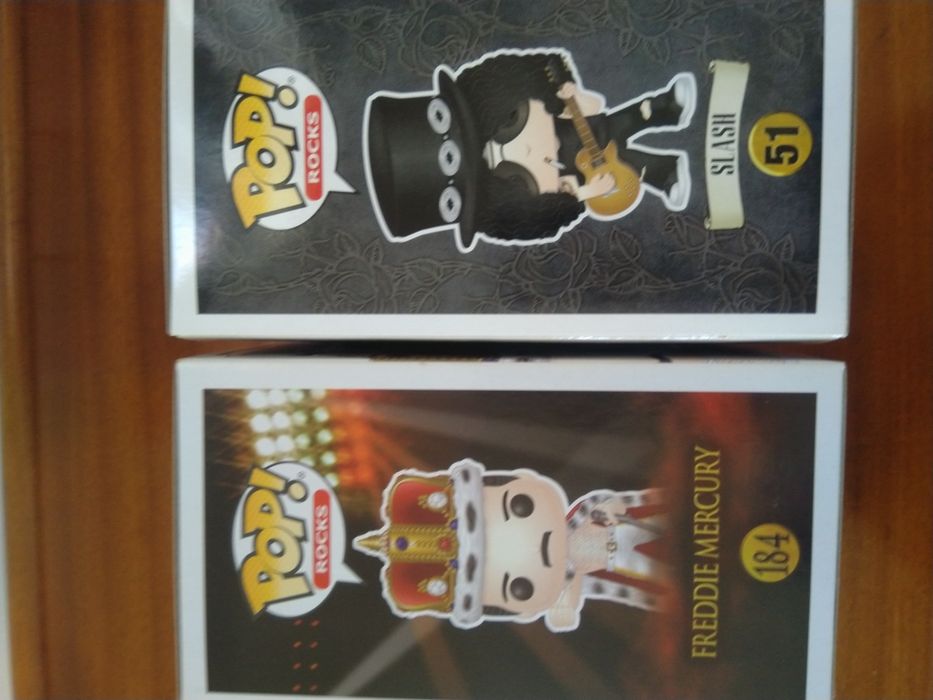 Pop rocks Queen Freddie Mercury e guns and roses Slash roses
