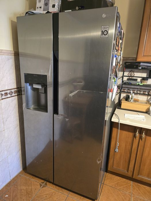 Lodówka LG z dyspensorem do wody I lodu