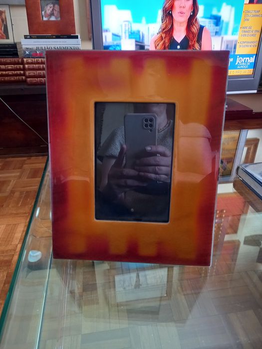 Moldura de mesa ou de parede