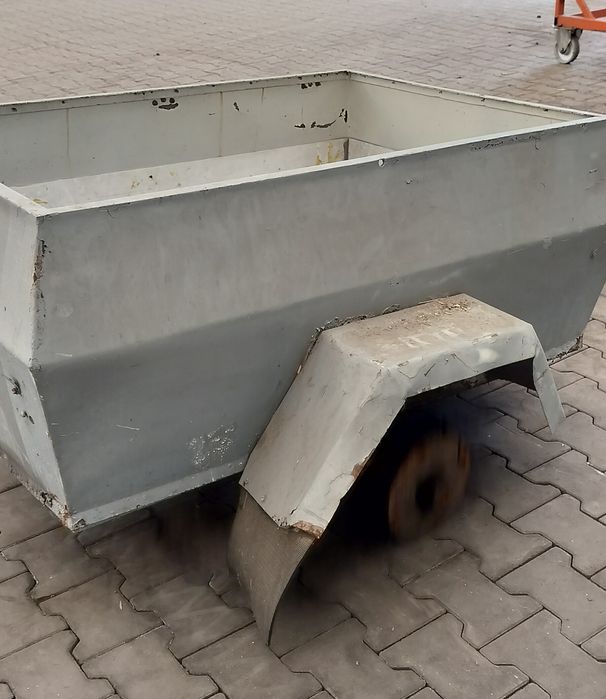 Przyczepa (bez kół)