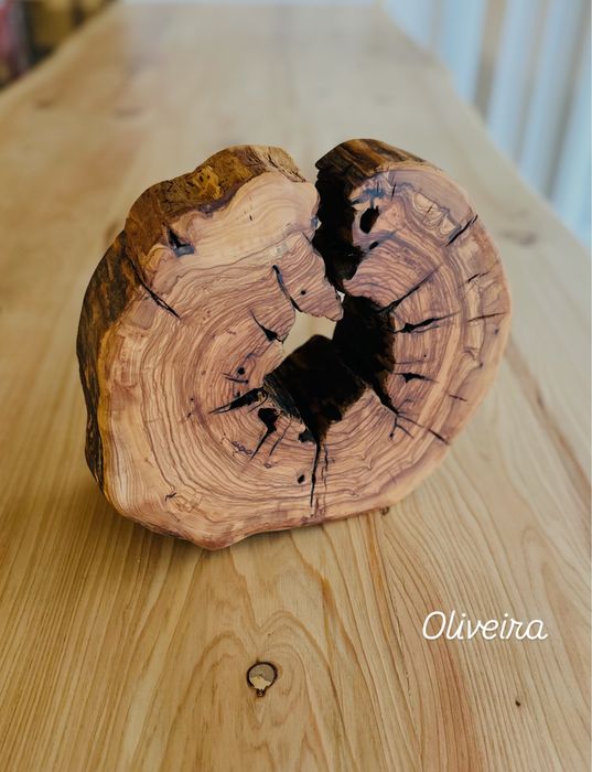 Escultura em Oliveira