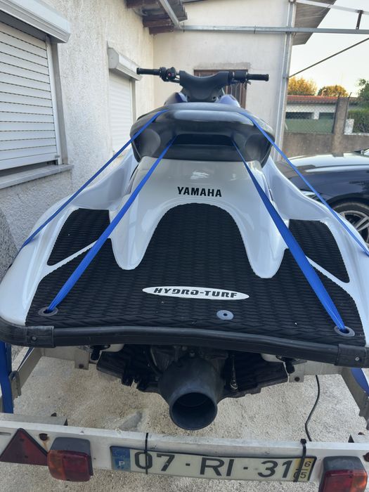 Yamaha GP800 R