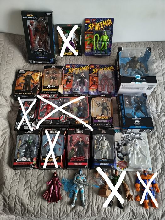 Marvel Legends SpiderMan Black Cat Wolverine Doc Ock Surtur Moon Knight Punisher Scorpion Black Winter Soldier Carnage CABLE