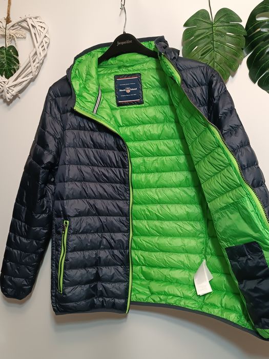 Брендова чоловіча куртка р 48-50 . Пух перо