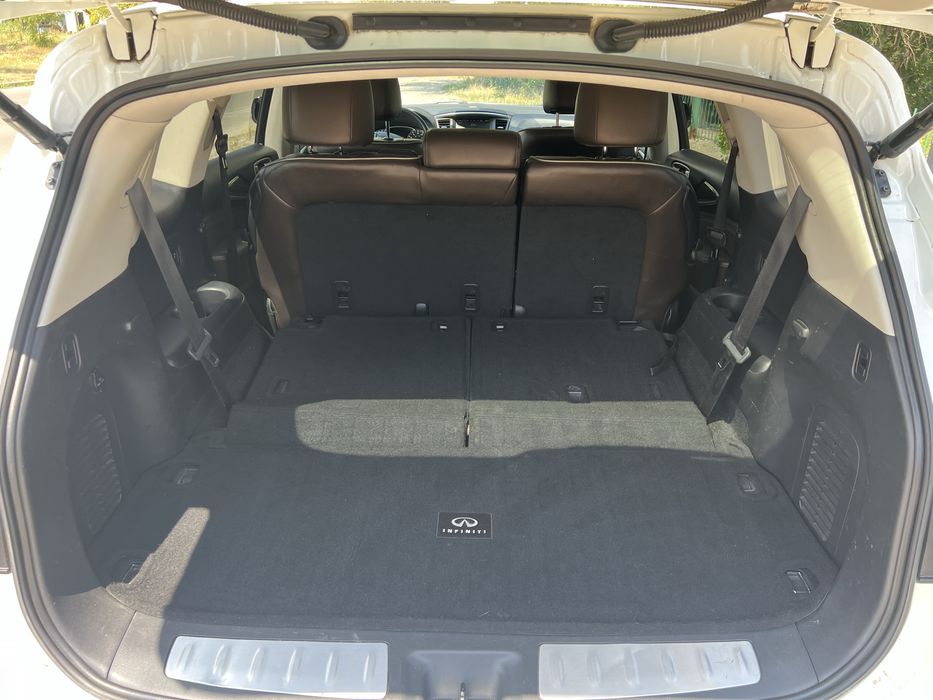 Infiniti Qx60 2017 3,5л 7 мест полный привод
