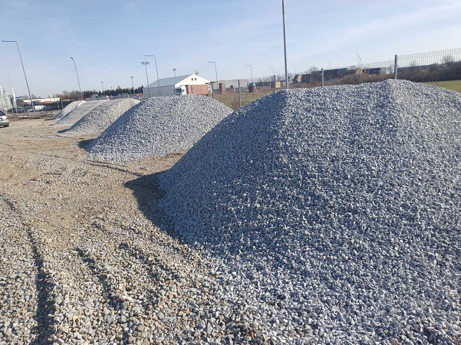 Skład Kruszyw i kamieni ozdobnych piasek żwir kamień kora kamienna