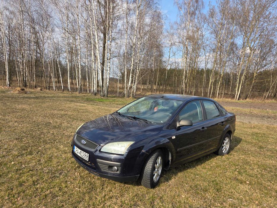 Ford Focus MK2 sedan 1.6 B+LPG