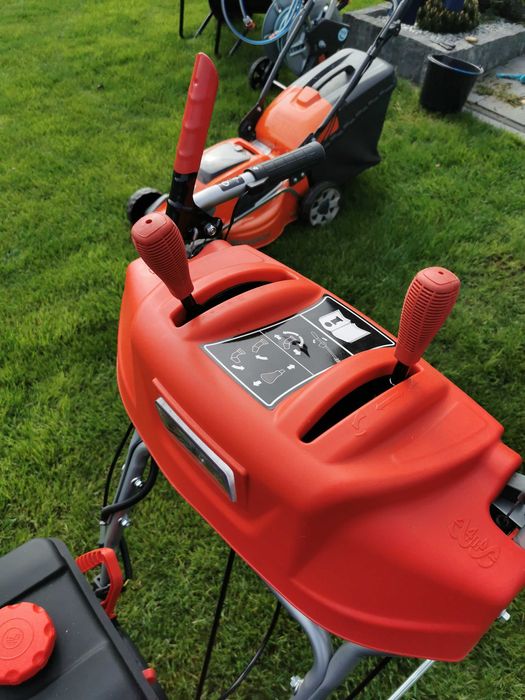 ODŚNIEŻARKA SNOWLINE 620 E III AL-KO Spalinowa z napędem