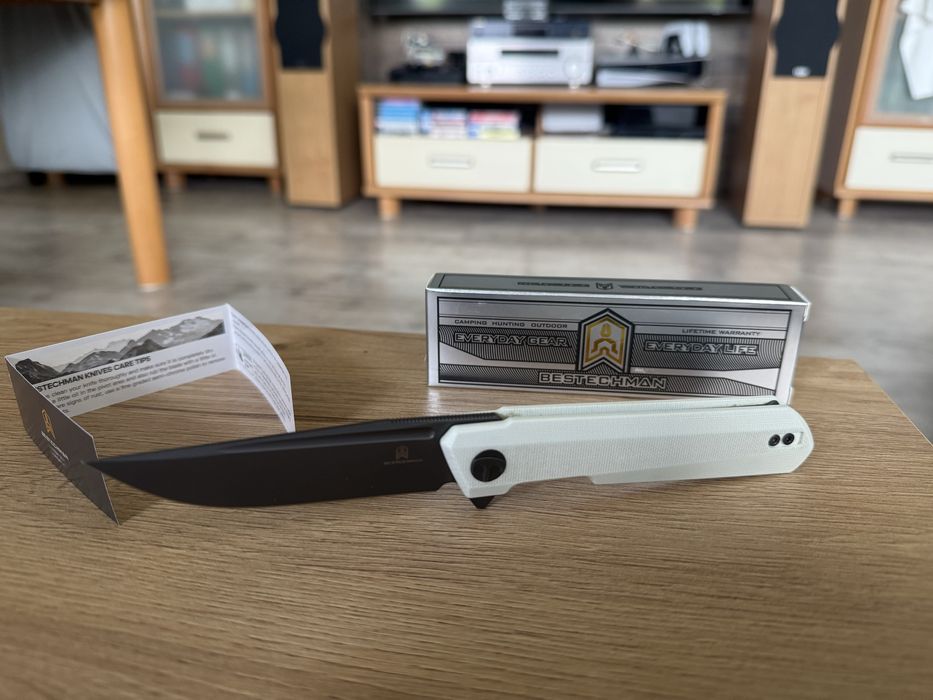 Nóż folder Bestechman Dundee stal D2
