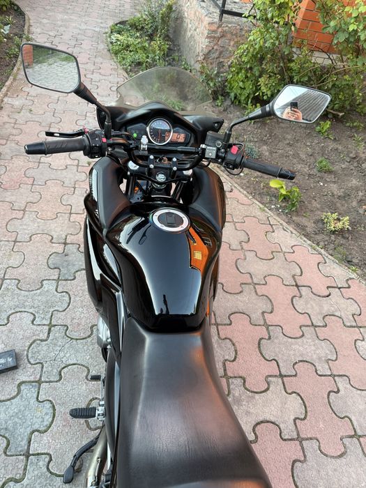 Мотоцикл Suzuki GSR250 розмитнений