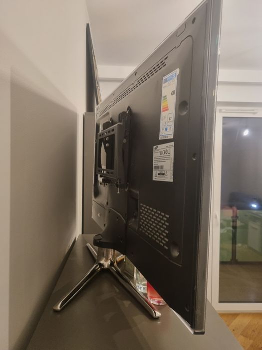 Telewizor SAMSUNG 40 cali UE40D