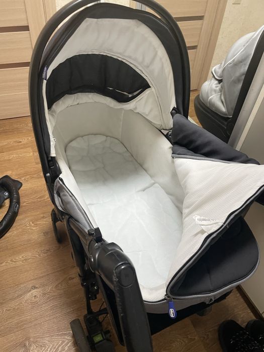 Продам люльку, захист, матрасик  у люльку. Бу.