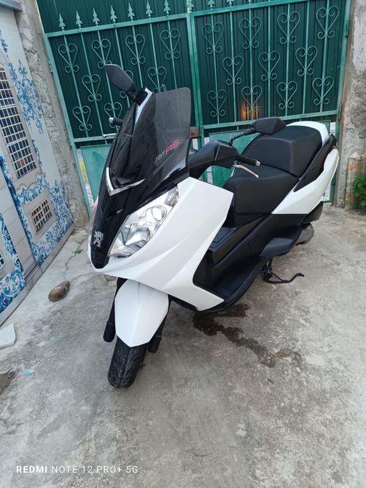 Pegeot satelis 125