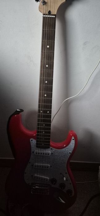 Guitarra eletrica squier personalizada + amplificador marshall