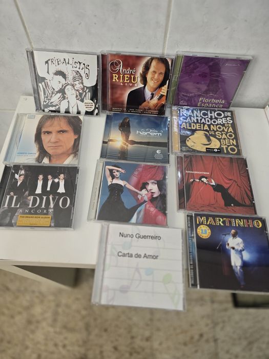 Lotes  de cds e dvds
