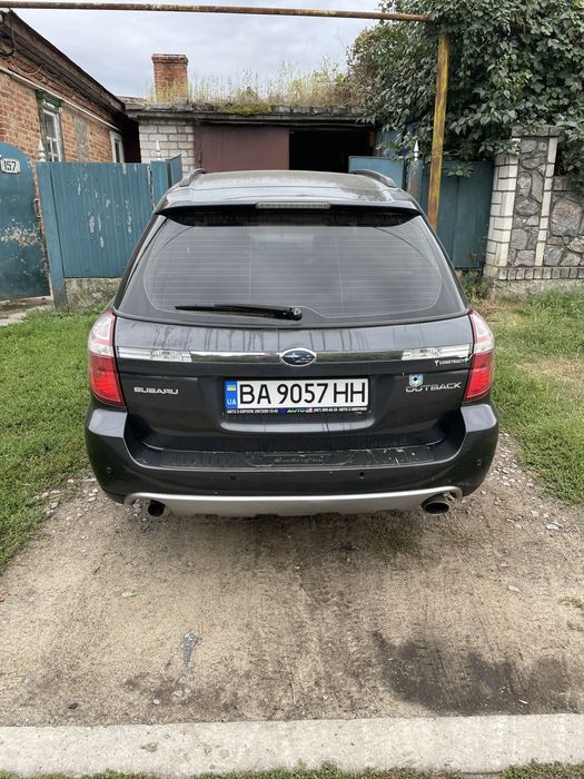 Продам субару аутбек