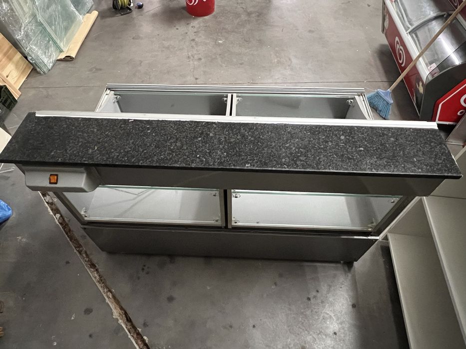 Bancada/ balcao para pao