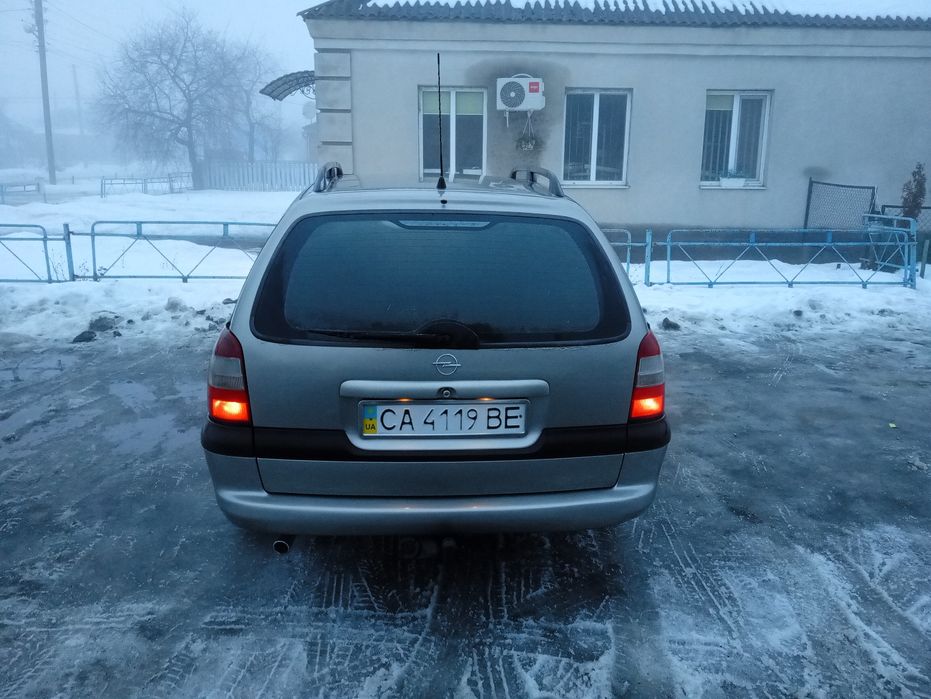 Продам надійне сімейне авто