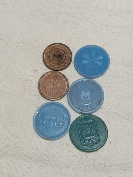 Продам монеты житоны