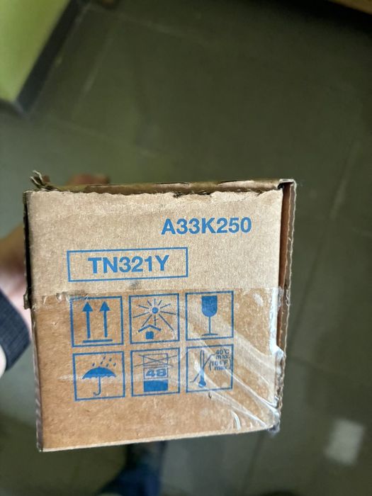 Жовтий Тонер-картридж Konica Minolta  TN321Y артикул A33K250