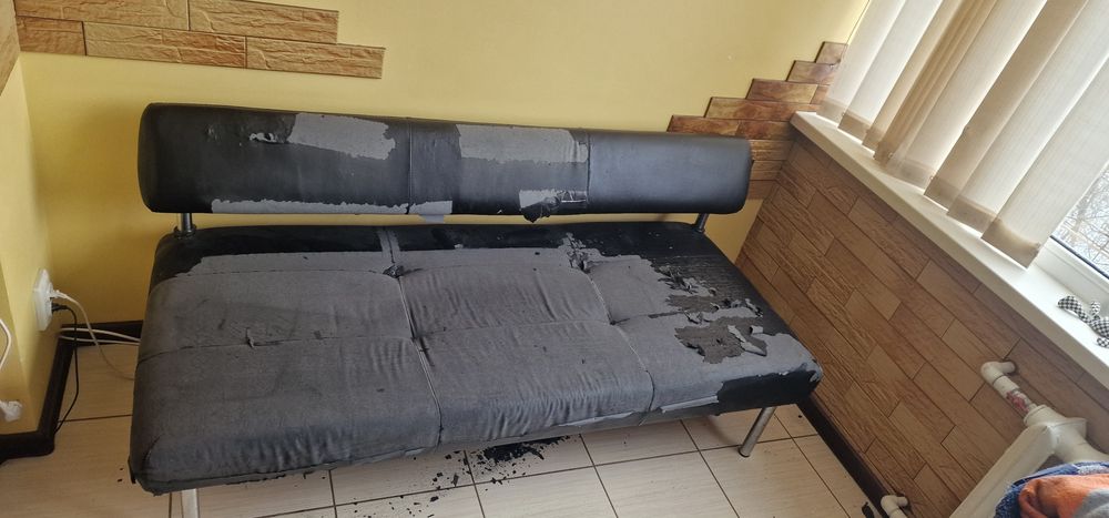 Продам диван добротний