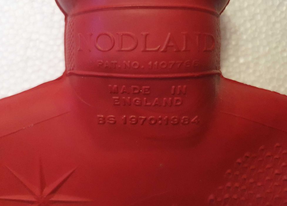 Antigo saco / bolsa infantil de água quente, marca Mandelle - England