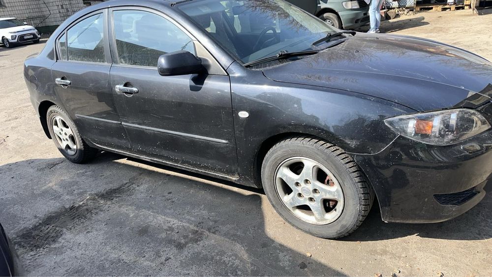 Разборка Mazda 3 BK седан дверь балка крышка диск кпп