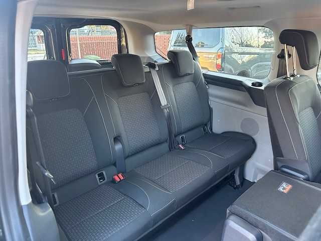 Wynajem busa bus FORD TRANSIT Custom  NOWY 9 osobowy LONG - Kombi